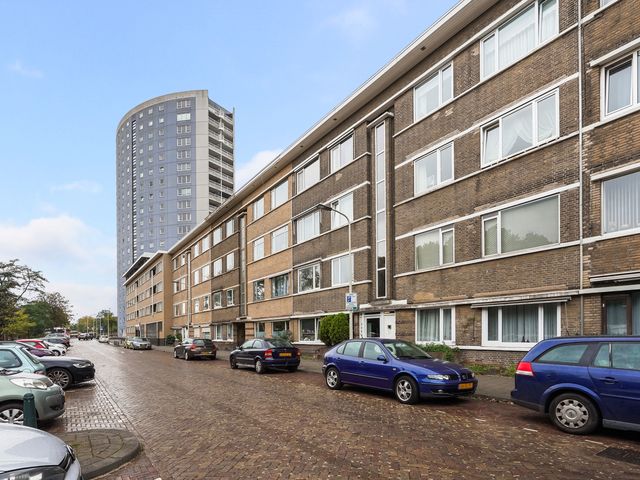 Moerweg 104, Den Haag