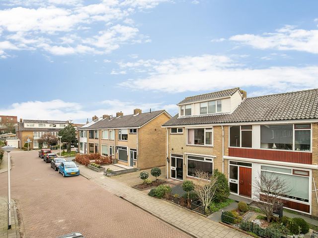 Asterstraat 9, Oud-Beijerland