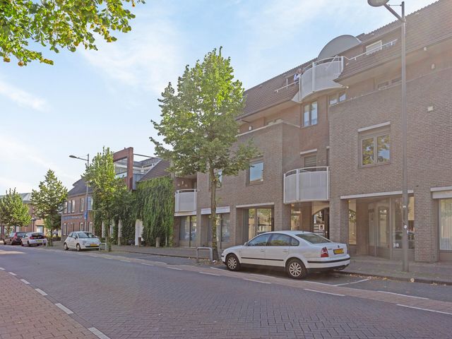 Mathildastraat 42A, Oosterhout