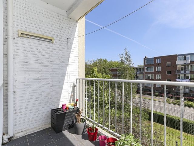 van Hogendorplaan 212, Vlaardingen