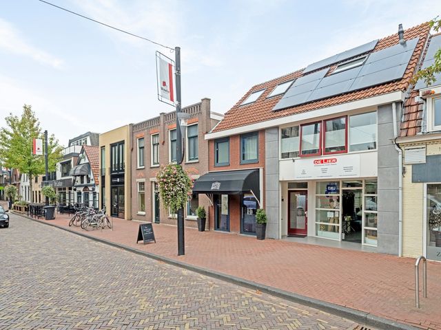 Hoofdstraat 33, De Lier