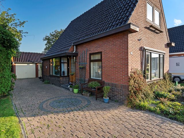 Ericalaan 17, Oostwold