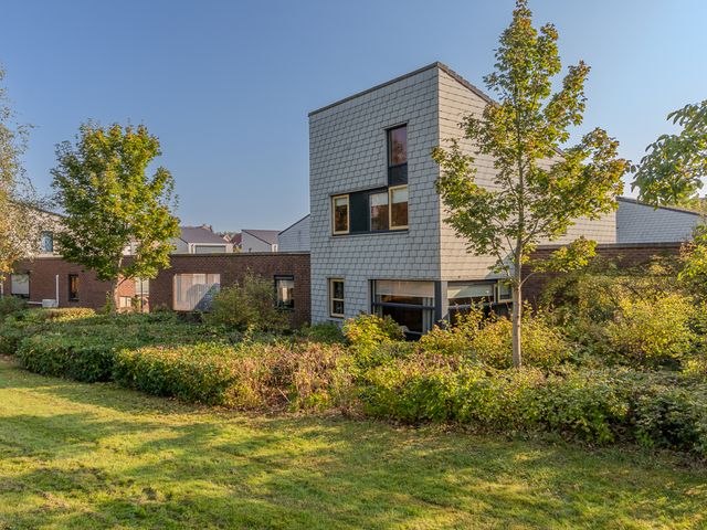 Steenarend 7, Terneuzen