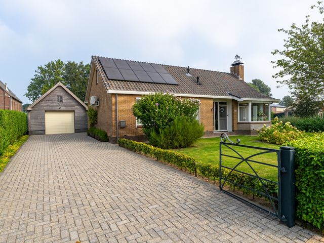 Waardhuizen 35A, Waardhuizen