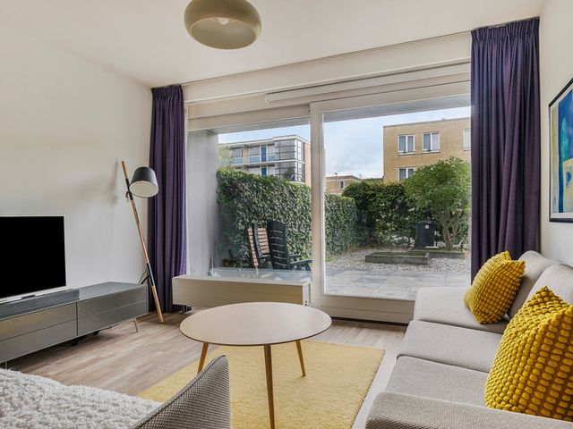 Vignolastraat 101, Rotterdam