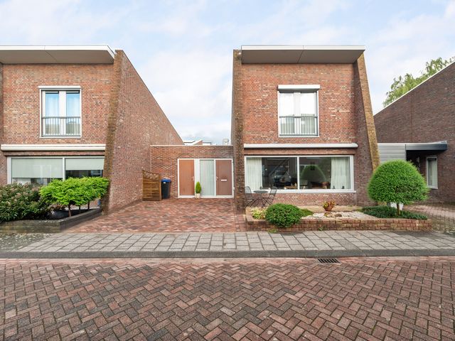 Oltmansstraat 18, Bergschenhoek