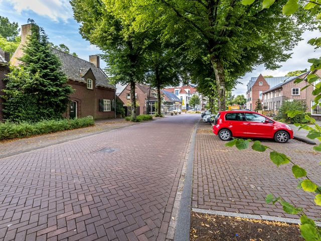 Vierlingsbeekseweg 10, Overloon