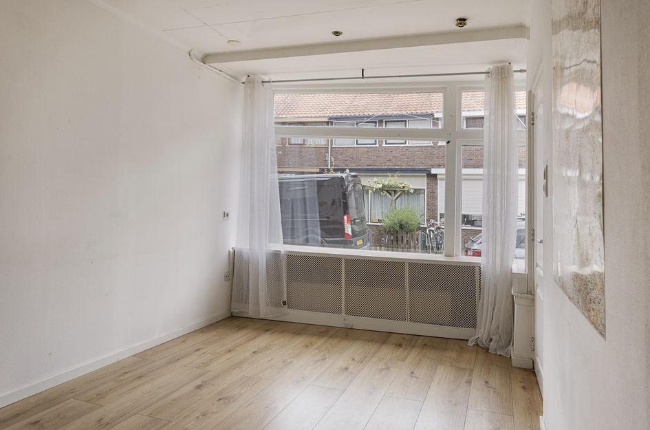 Dwarsstraat 20