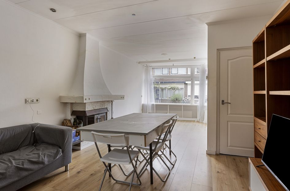 Dwarsstraat 20
