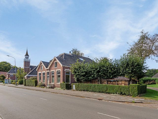 Dorpsstraat 9, Onstwedde