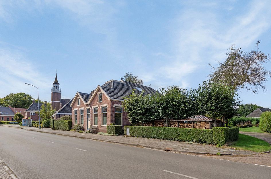 Dorpsstraat 9