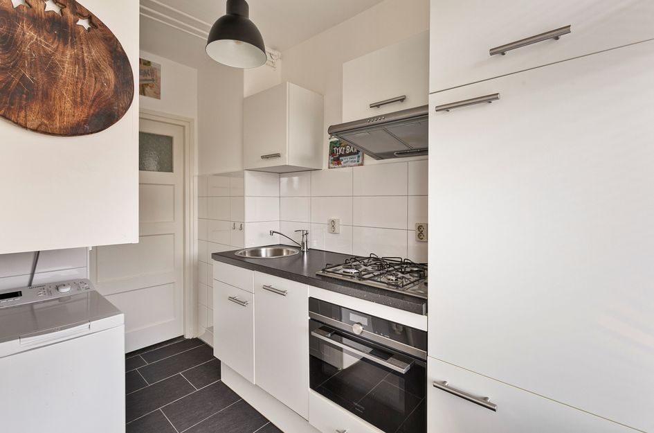 Karolingenstraat 13