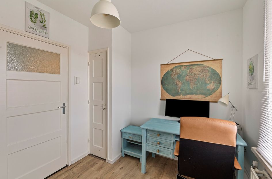Karolingenstraat 13