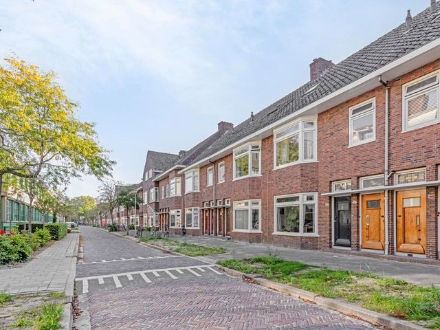 C.H. Petersstraat 11, Groningen