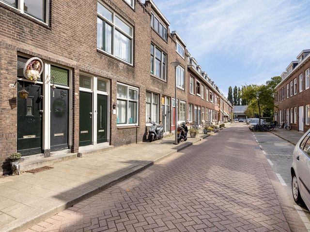 Willem de Zwijgerstraat 25B, Rotterdam