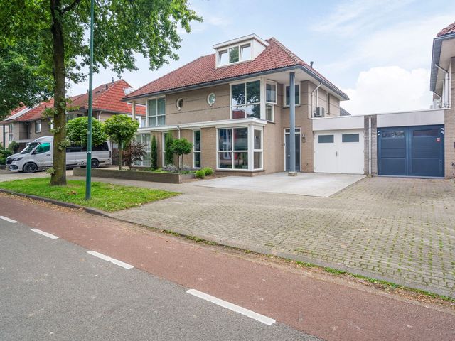 Pegbroekenlaan 75, Veldhoven