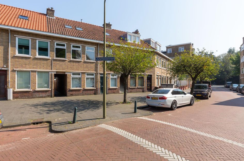 Jutphaasstraat 24