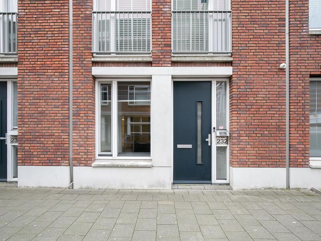 Zwaanshals 232, Rotterdam