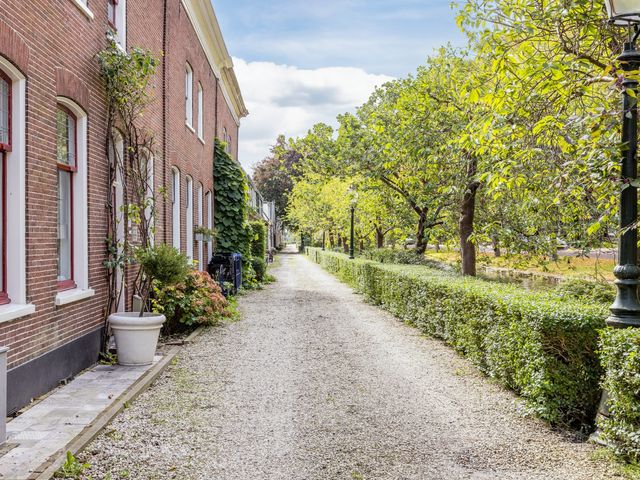 Emmakade 6, Bodegraven