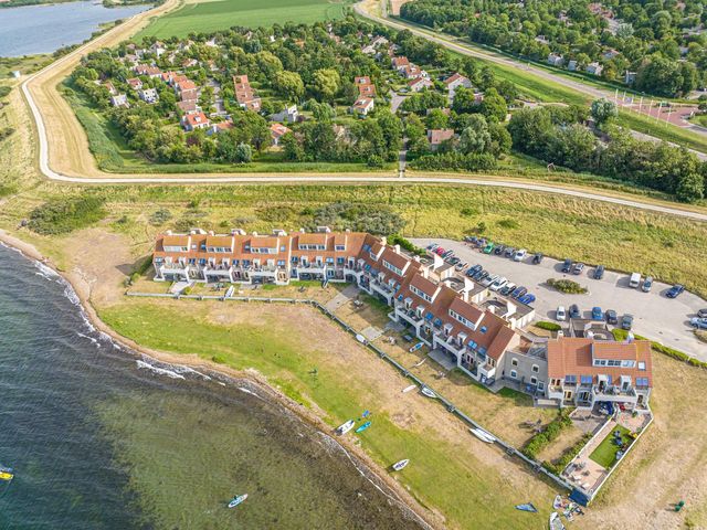 Zaete 35, Brouwershaven