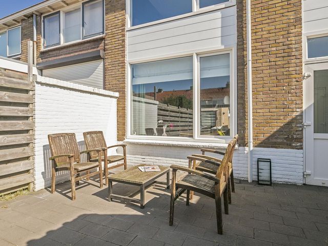 van Cantfortstraat 15, Terneuzen