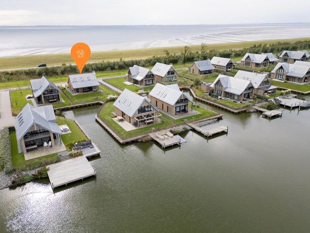 Oesterdam 301, Tholen