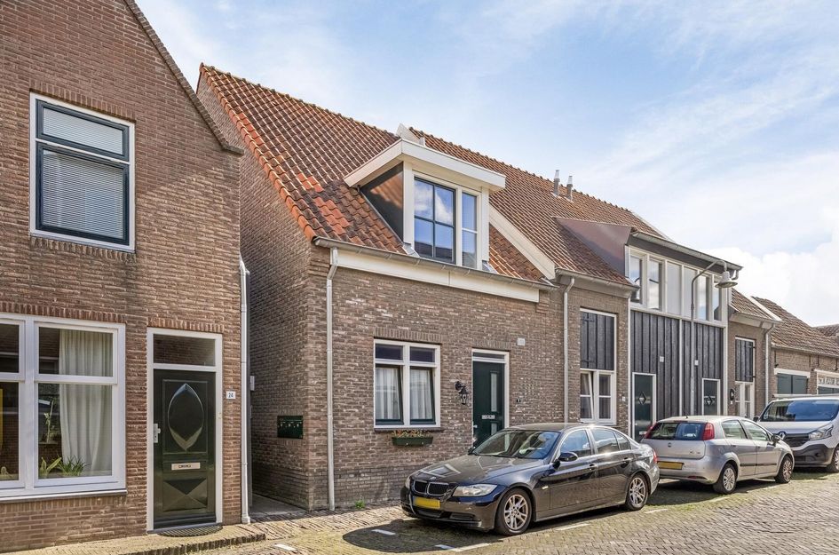 Zevengetijstraat 22