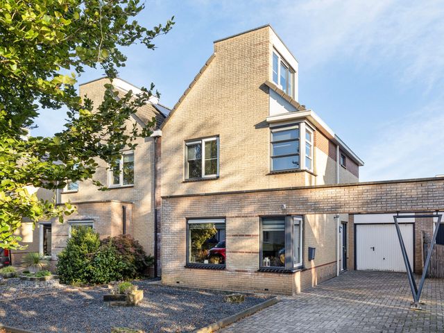 Van Goyenstraat 10, Ommen