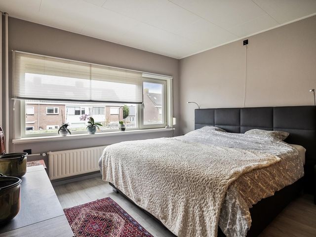 Nicolaas Beetsstraat 24, Hulst