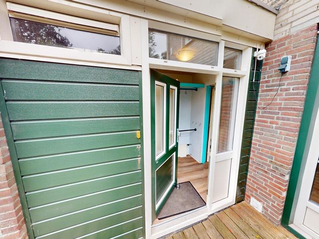 Pieter Bossenstraat 21, Hoogwoud