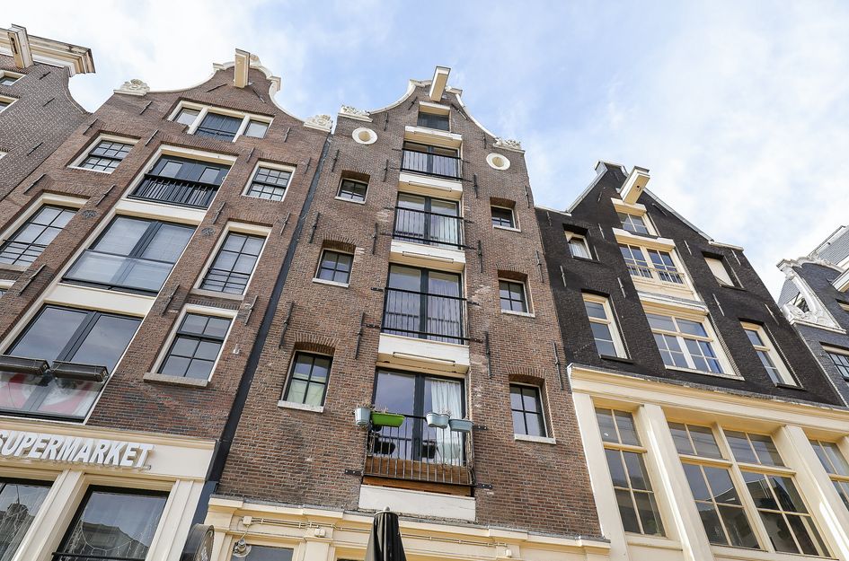 Nieuwezijds Voorburgwal 18B