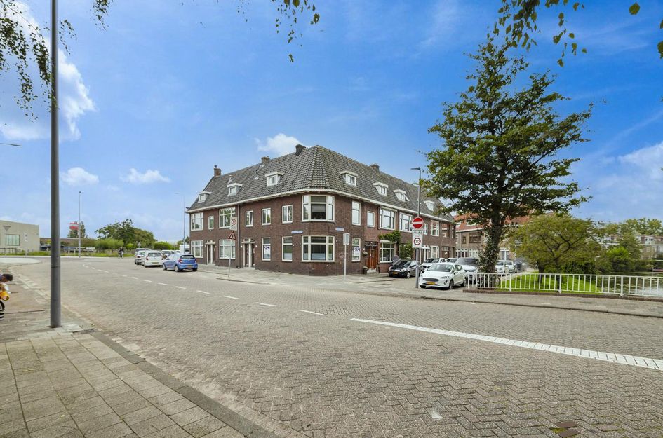 Zestienhovensekade 119B