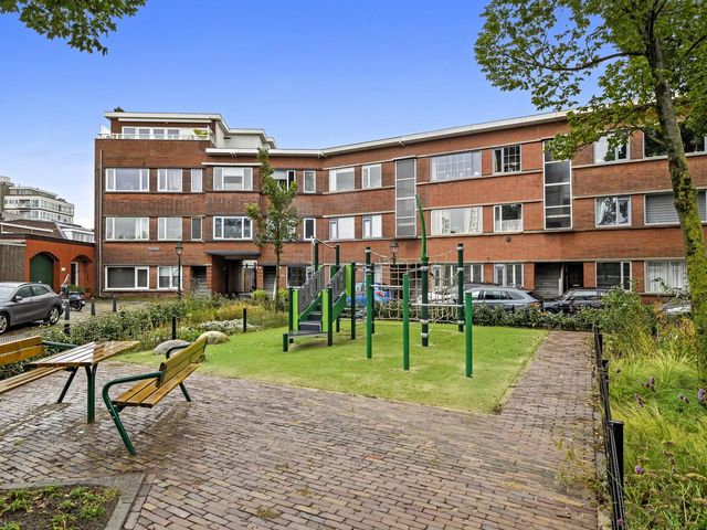 Roerstraat 18, 'S-Gravenhage