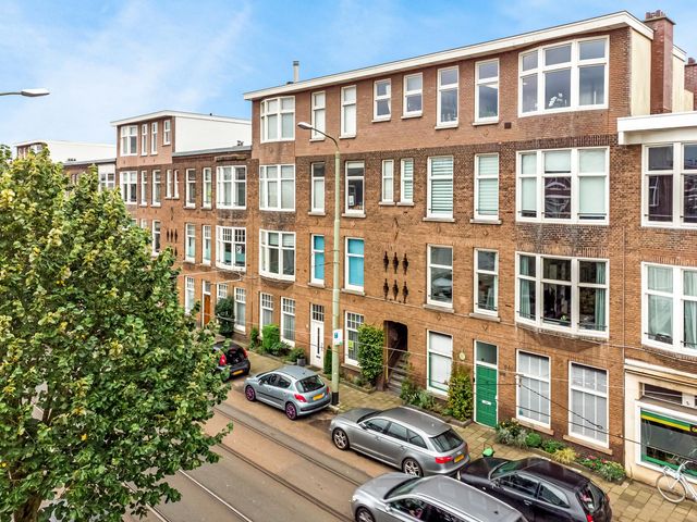 Goudenregenstraat 234, 'S-Gravenhage