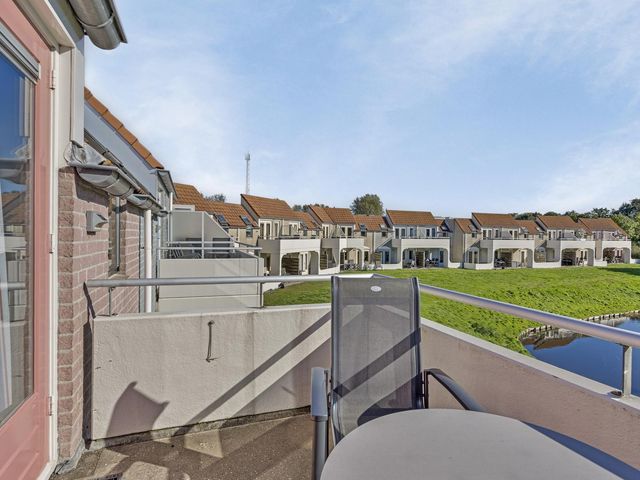 Centrum 34, Brouwershaven