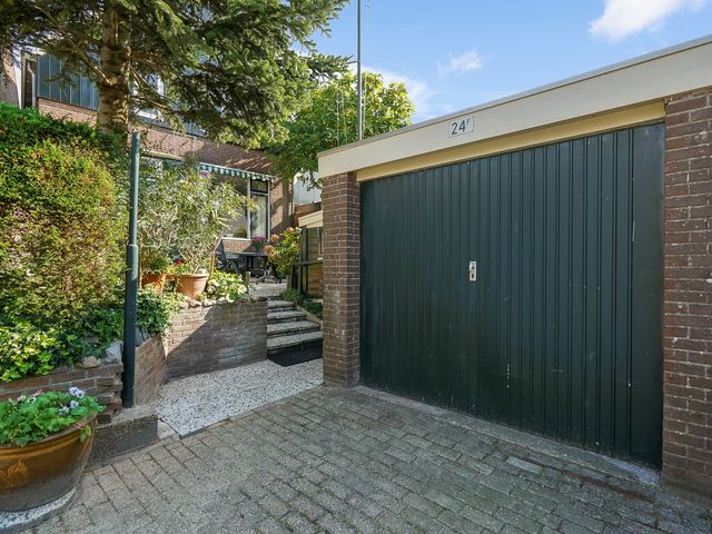 Zuideinde 74B, Monnickendam