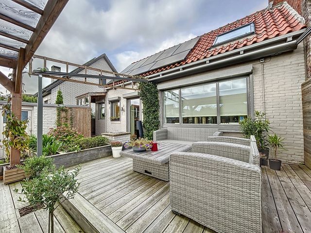 Magdalenaweg 8, Schoondijke