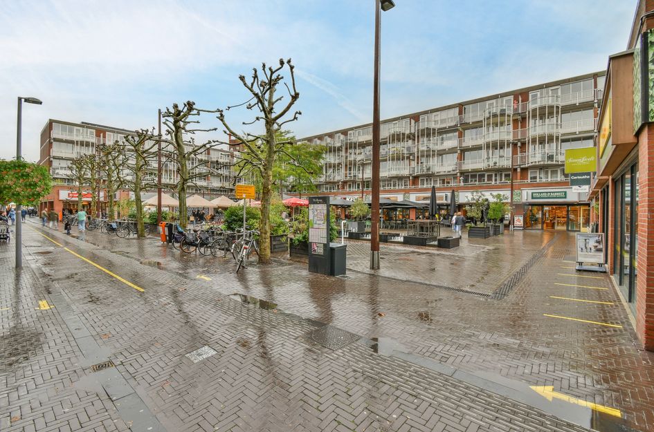 Polderplein 84