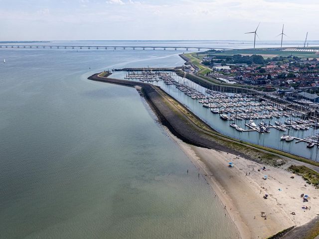 Ganuenta 23, Colijnsplaat
