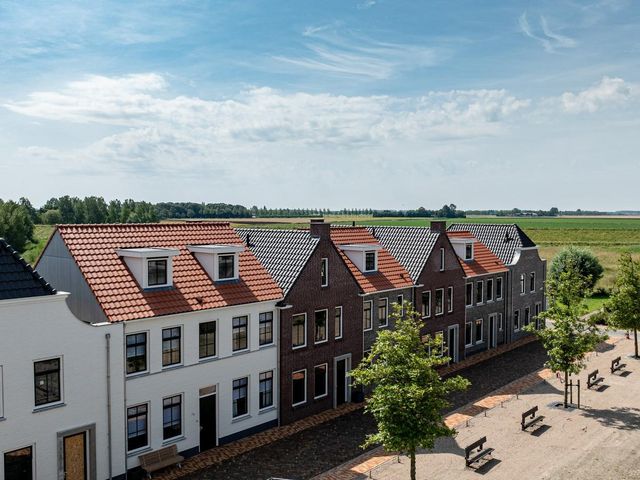 Ganuenta 10, Colijnsplaat