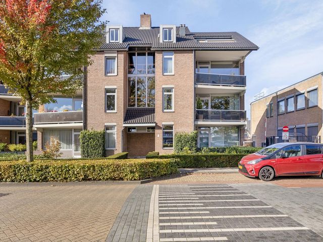 Mr. van Coothstraat 2b, Waalwijk