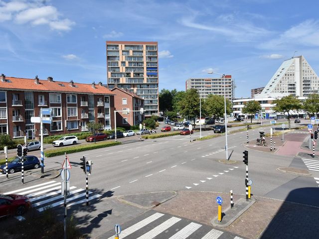 Rozenboomlaan 147, Voorburg