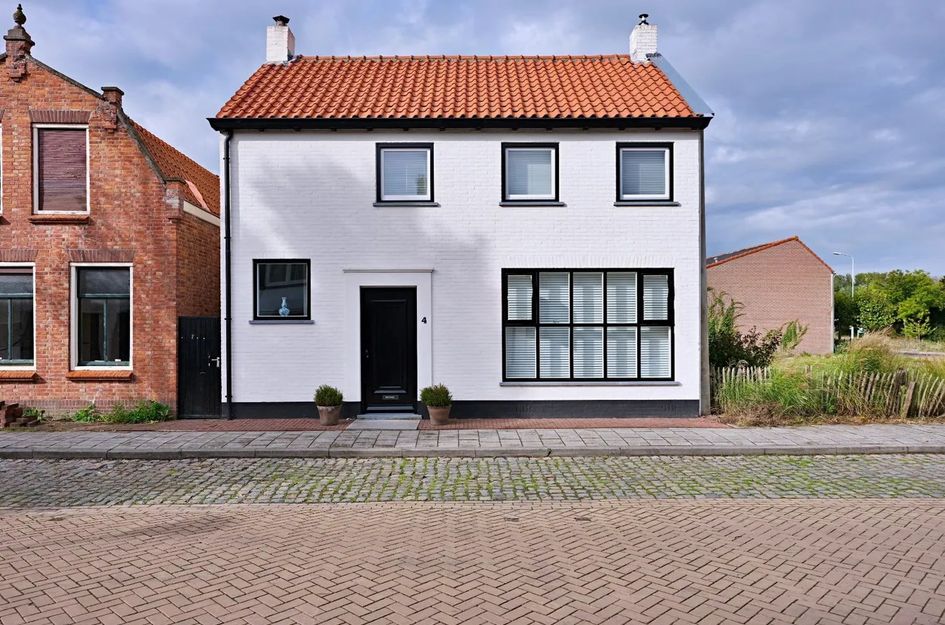 Dorpsstraat 4
