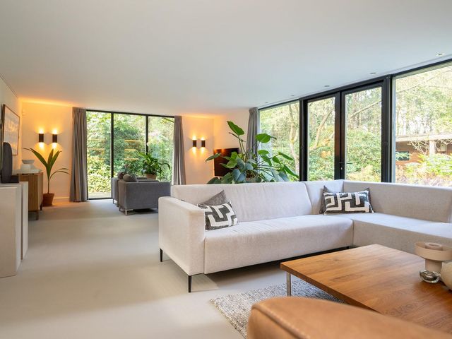 Hartjesbosweg 6, Enschede