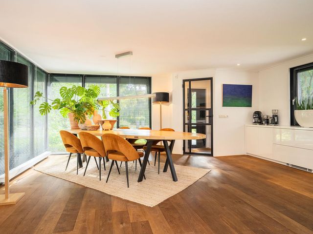 Hartjesbosweg 6, Enschede