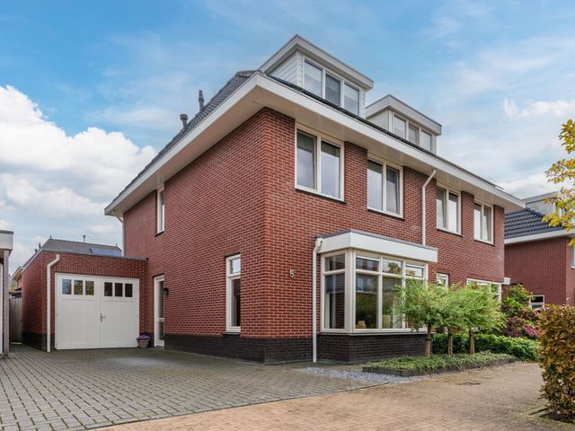 Koningspage 5, Hoogeveen