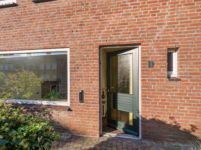 Hobbemastraat 11, Terneuzen