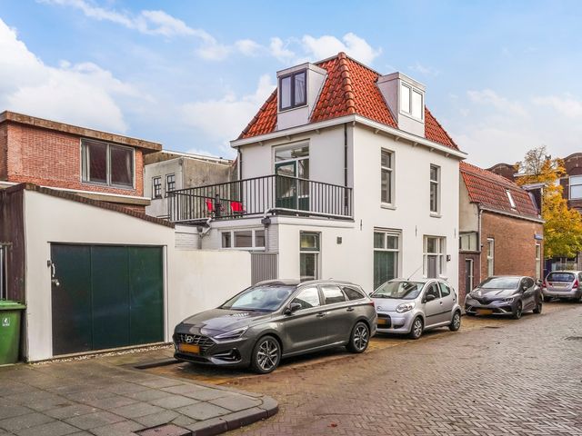 Van Slingelandtstraat 2, Delft