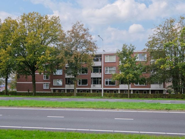 Maasstraat 112, Almelo