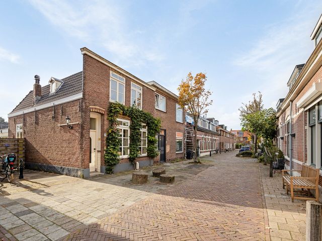 Bijdorpstraat 59, Voorschoten